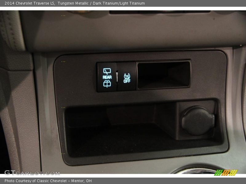Tungsten Metallic / Dark Titanium/Light Titanium 2014 Chevrolet Traverse LS