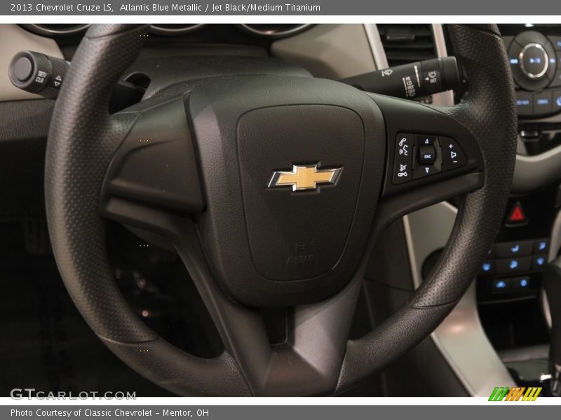 Atlantis Blue Metallic / Jet Black/Medium Titanium 2013 Chevrolet Cruze LS