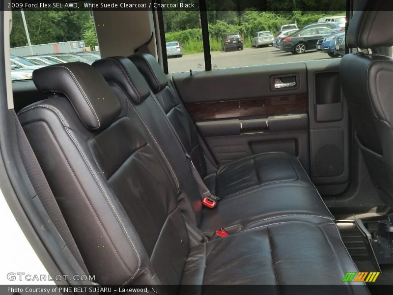 White Suede Clearcoat / Charcoal Black 2009 Ford Flex SEL AWD