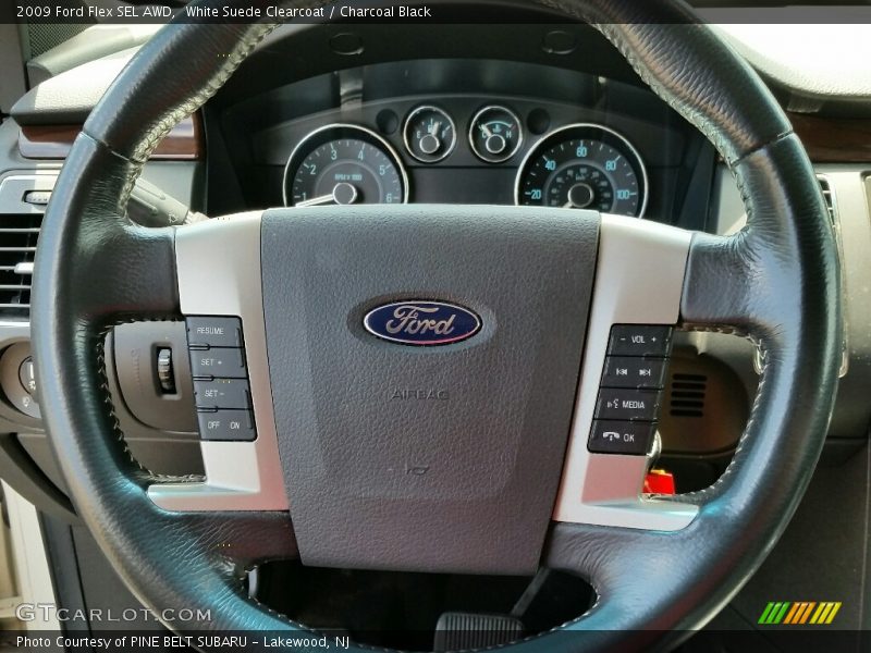 White Suede Clearcoat / Charcoal Black 2009 Ford Flex SEL AWD