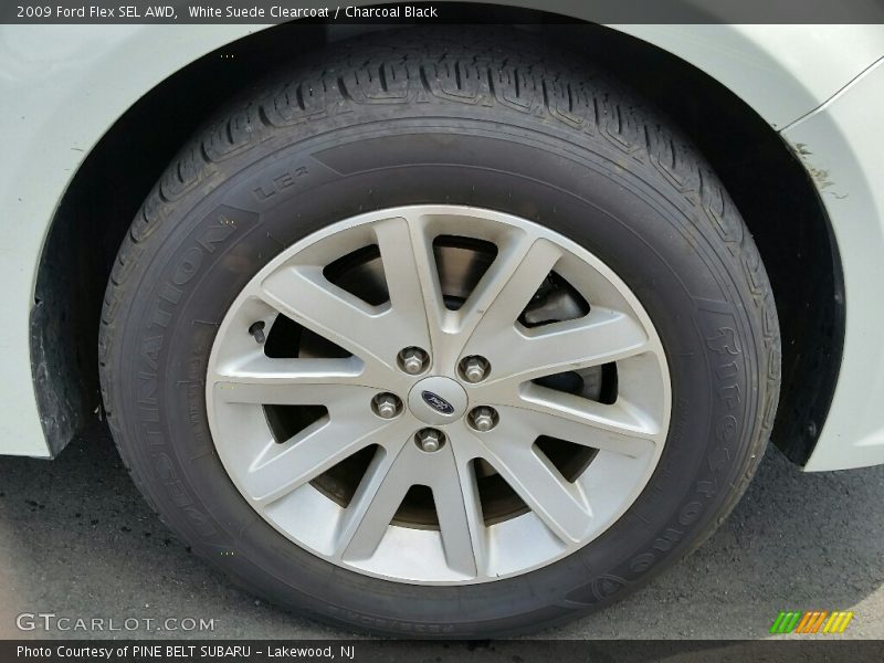 White Suede Clearcoat / Charcoal Black 2009 Ford Flex SEL AWD