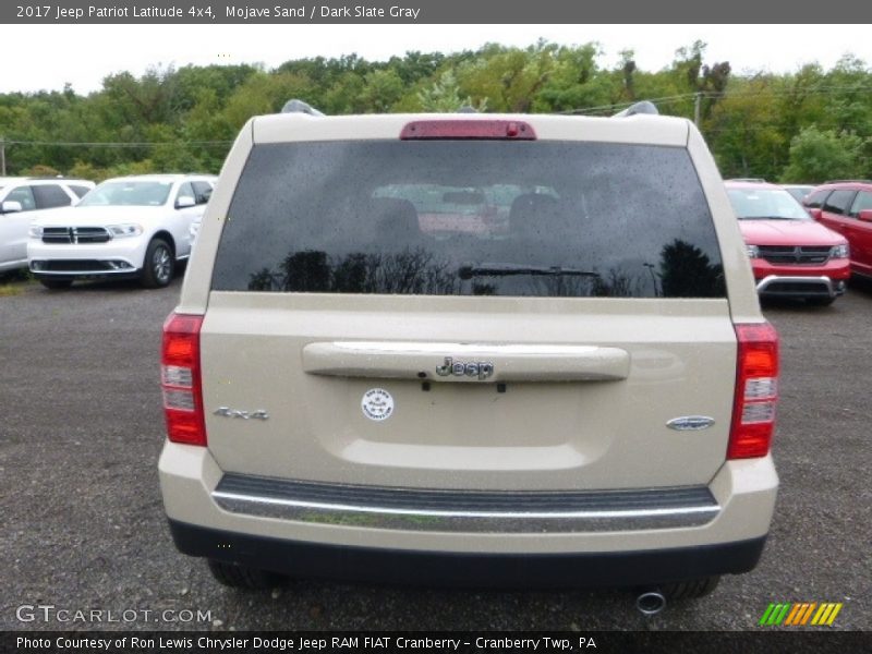 Mojave Sand / Dark Slate Gray 2017 Jeep Patriot Latitude 4x4