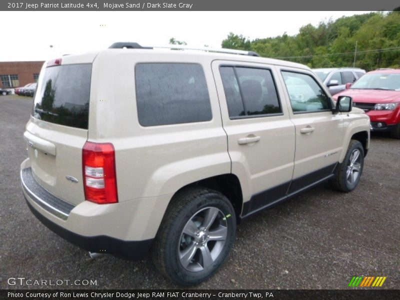 Mojave Sand / Dark Slate Gray 2017 Jeep Patriot Latitude 4x4