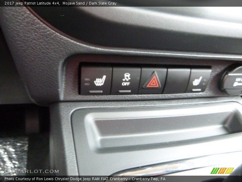 Mojave Sand / Dark Slate Gray 2017 Jeep Patriot Latitude 4x4