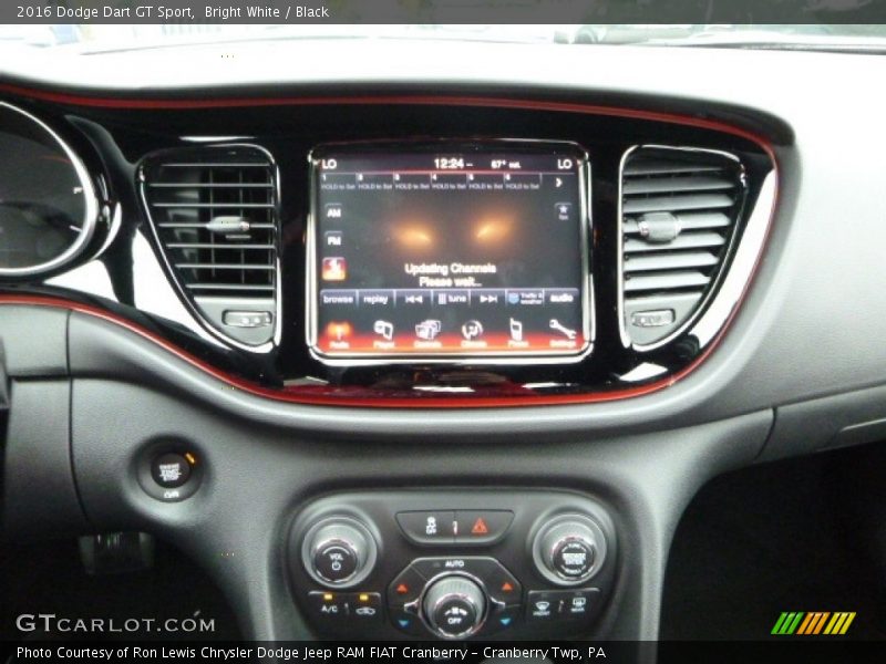 Bright White / Black 2016 Dodge Dart GT Sport