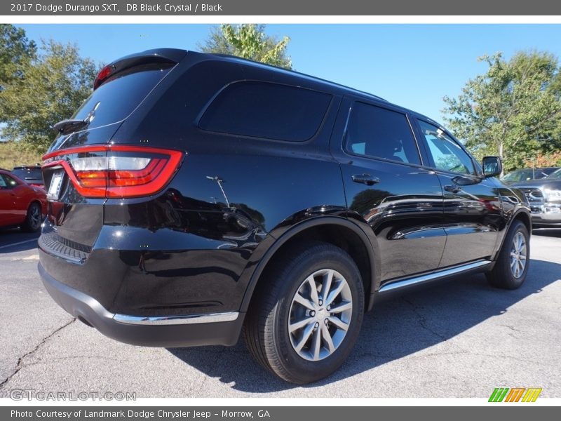 DB Black Crystal / Black 2017 Dodge Durango SXT