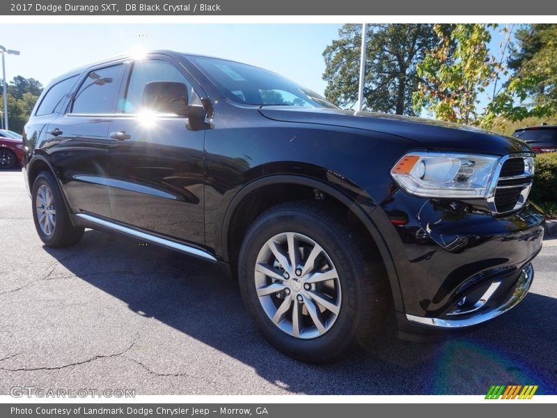 DB Black Crystal / Black 2017 Dodge Durango SXT