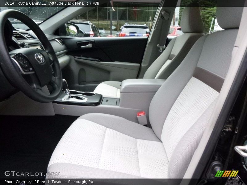 Attitude Black Metallic / Ash 2014 Toyota Camry LE
