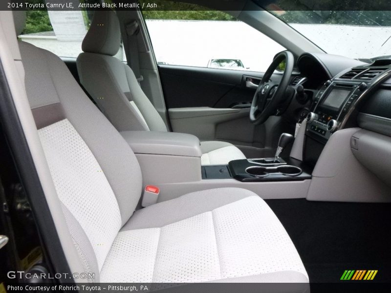 Attitude Black Metallic / Ash 2014 Toyota Camry LE
