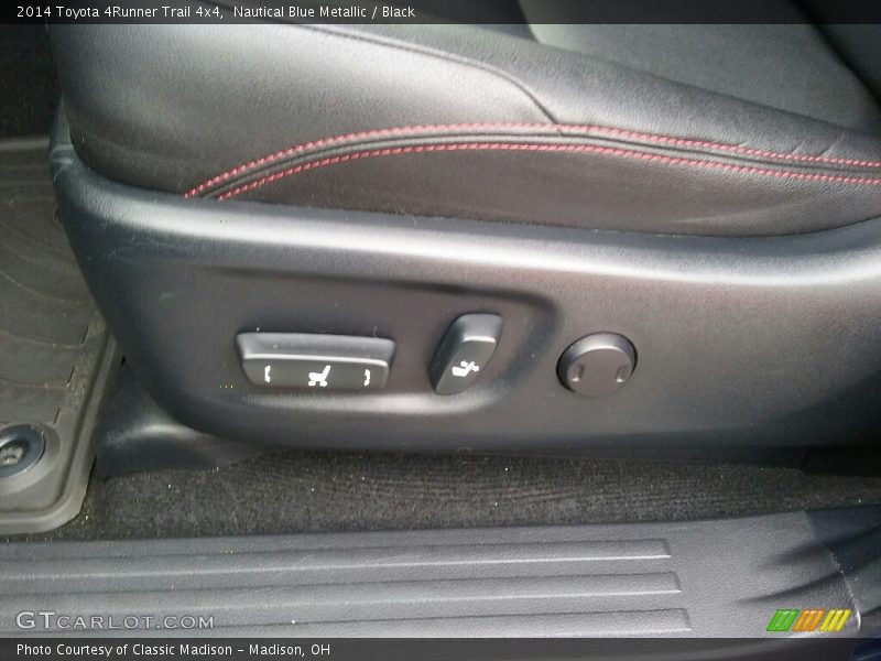 Nautical Blue Metallic / Black 2014 Toyota 4Runner Trail 4x4