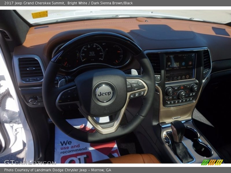 Bright White / Dark Sienna Brown/Black 2017 Jeep Grand Cherokee Summit