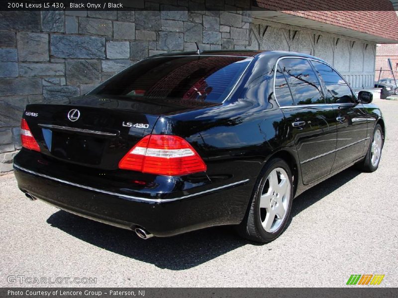 Black Onyx / Black 2004 Lexus LS 430