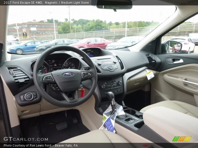 Magnetic / Medium Light Stone 2017 Ford Escape SE 4WD