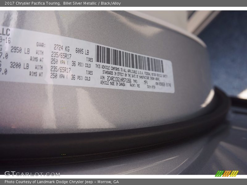 Billet Silver Metallic / Black/Alloy 2017 Chrysler Pacifica Touring