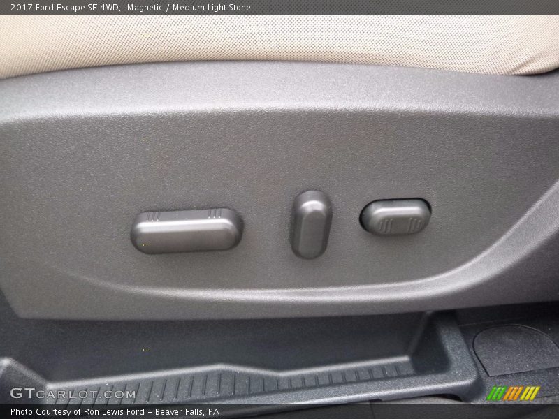 Magnetic / Medium Light Stone 2017 Ford Escape SE 4WD