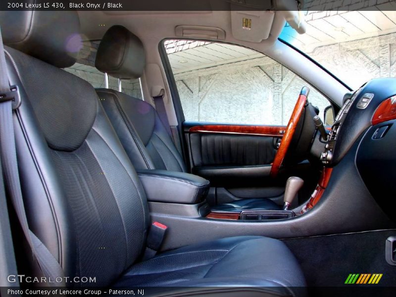 Black Onyx / Black 2004 Lexus LS 430