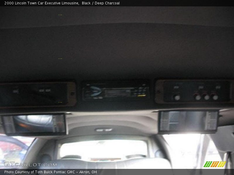 Black / Deep Charcoal 2000 Lincoln Town Car Executive Limousine