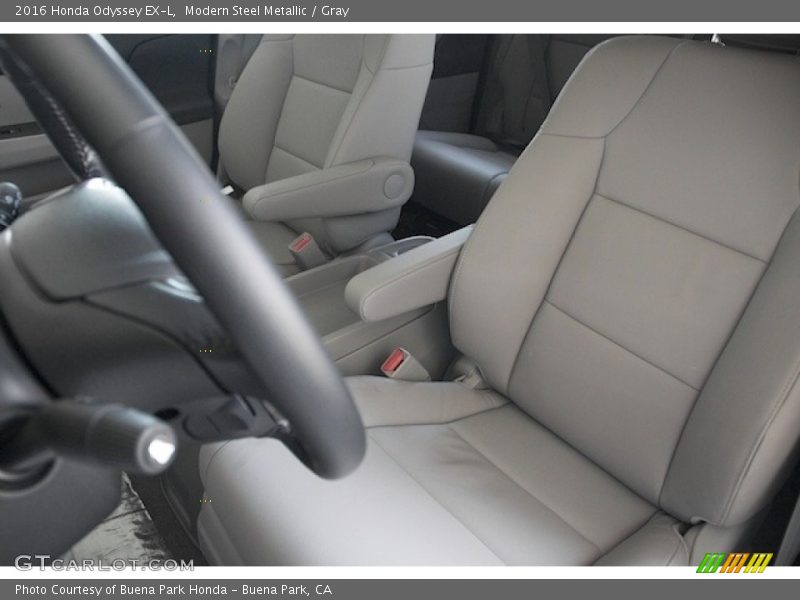 Modern Steel Metallic / Gray 2016 Honda Odyssey EX-L