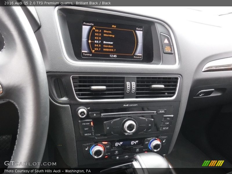 Brilliant Black / Black 2016 Audi Q5 2.0 TFSI Premium quattro
