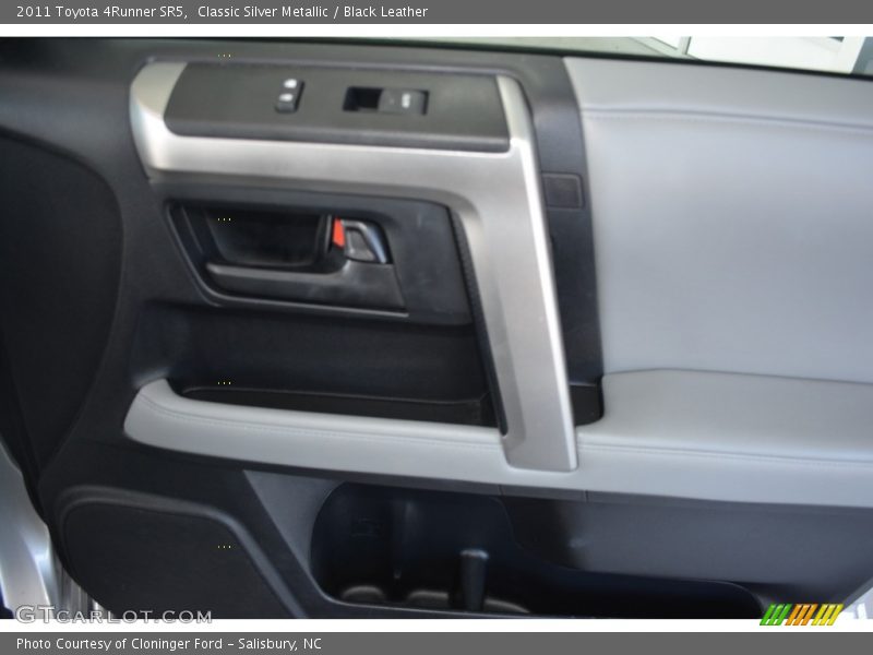 Classic Silver Metallic / Black Leather 2011 Toyota 4Runner SR5
