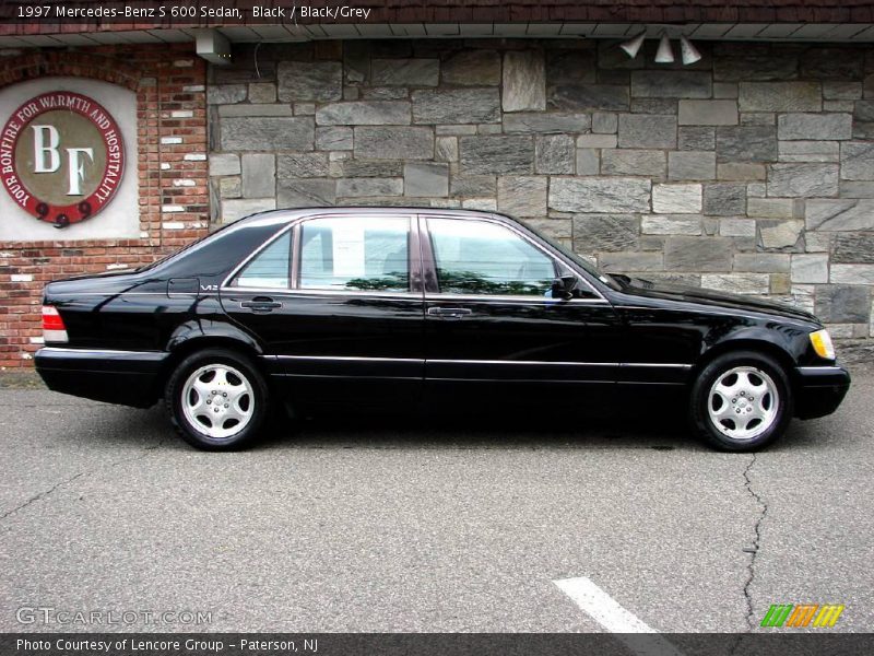 Black / Black/Grey 1997 Mercedes-Benz S 600 Sedan