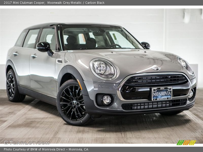 Front 3/4 View of 2017 Clubman Cooper