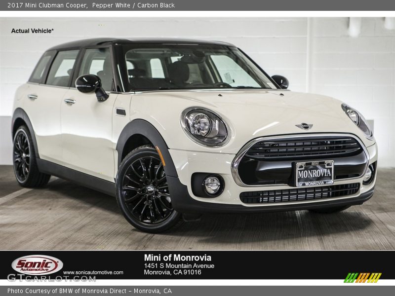 Pepper White / Carbon Black 2017 Mini Clubman Cooper