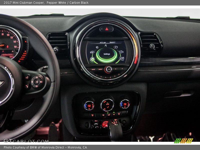 Pepper White / Carbon Black 2017 Mini Clubman Cooper