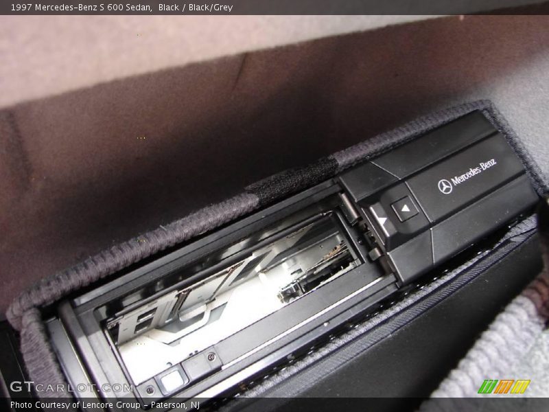 Black / Black/Grey 1997 Mercedes-Benz S 600 Sedan