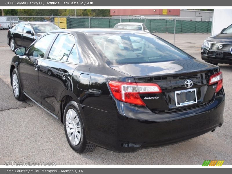 Attitude Black Metallic / Ash 2014 Toyota Camry LE