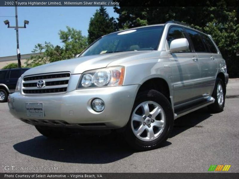 Millennium Silver Metallic / Ivory 2002 Toyota Highlander Limited