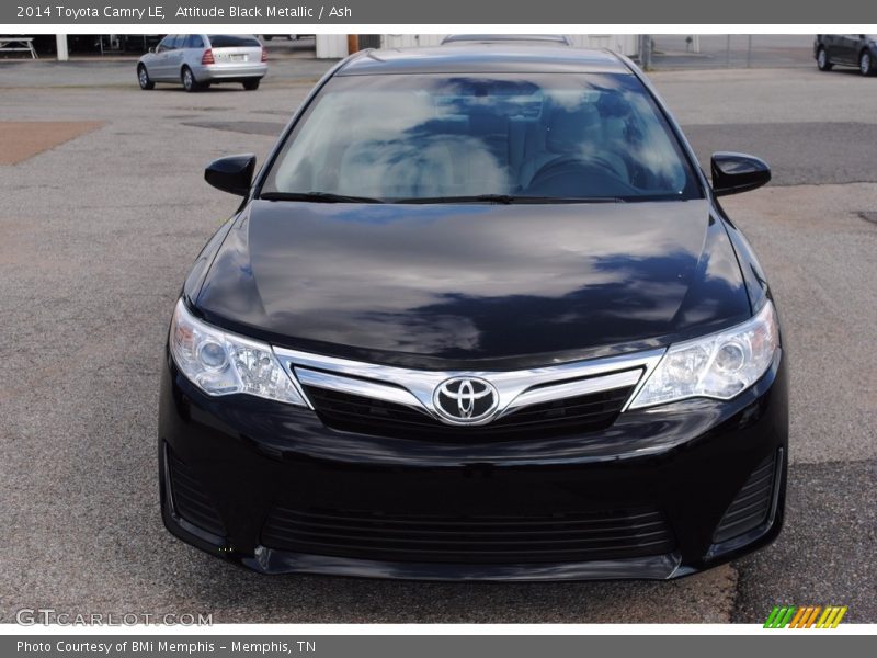 Attitude Black Metallic / Ash 2014 Toyota Camry LE