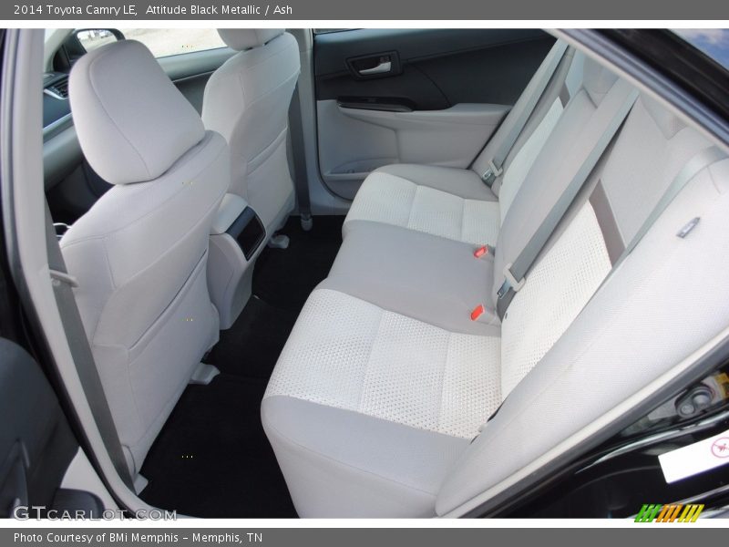 Attitude Black Metallic / Ash 2014 Toyota Camry LE