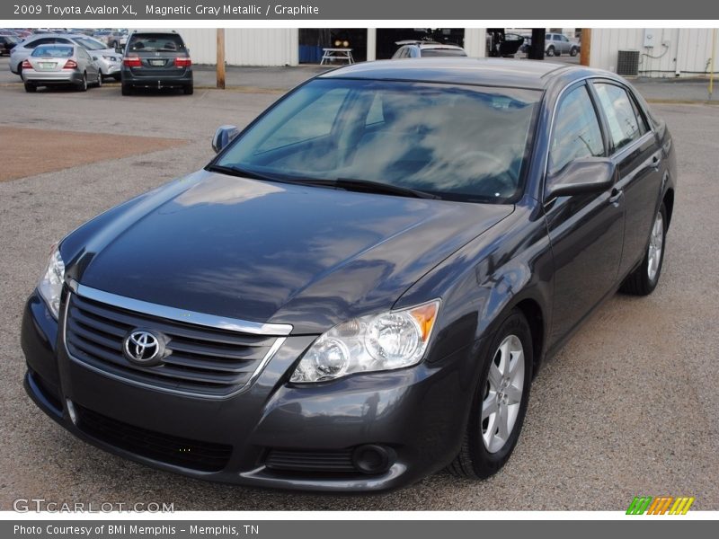 Magnetic Gray Metallic / Graphite 2009 Toyota Avalon XL