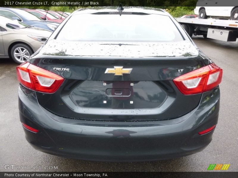 Graphite Metallic / Jet Black 2017 Chevrolet Cruze LT
