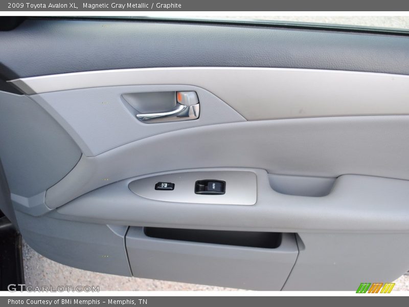 Magnetic Gray Metallic / Graphite 2009 Toyota Avalon XL