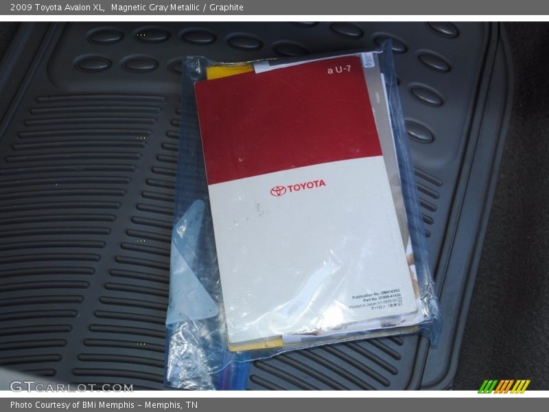 Magnetic Gray Metallic / Graphite 2009 Toyota Avalon XL