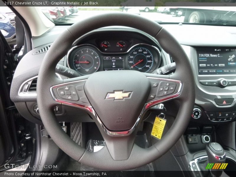 Graphite Metallic / Jet Black 2017 Chevrolet Cruze LT