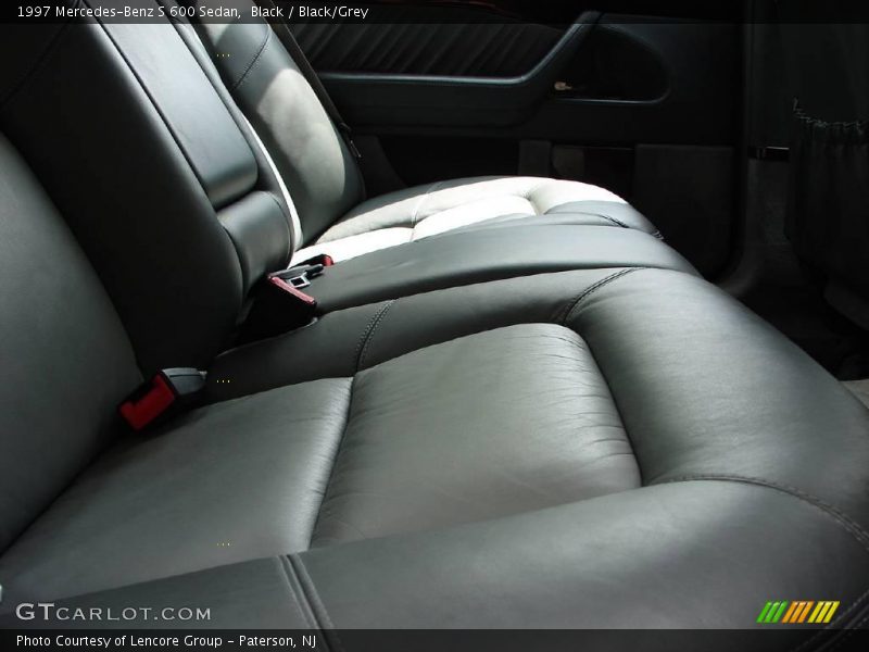 Black / Black/Grey 1997 Mercedes-Benz S 600 Sedan
