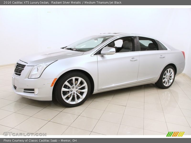 Radiant Silver Metallic / Medium Titanium/Jet Black 2016 Cadillac XTS Luxury Sedan
