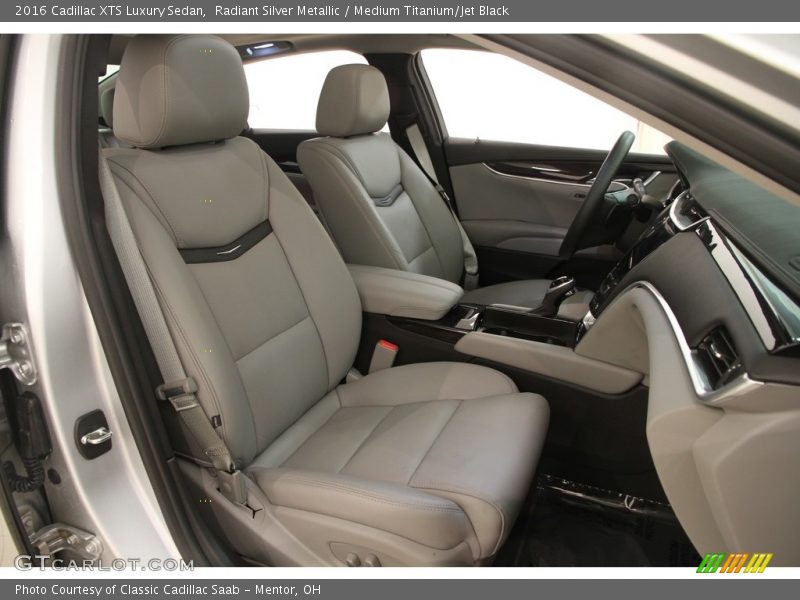 Radiant Silver Metallic / Medium Titanium/Jet Black 2016 Cadillac XTS Luxury Sedan
