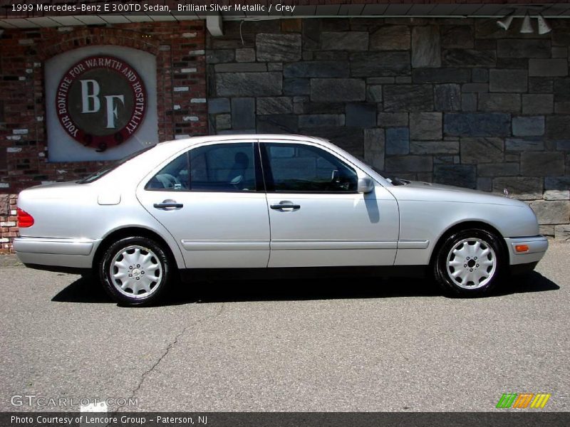 Brilliant Silver Metallic / Grey 1999 Mercedes-Benz E 300TD Sedan