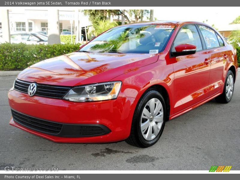 Tornado Red / Titan Black 2014 Volkswagen Jetta SE Sedan