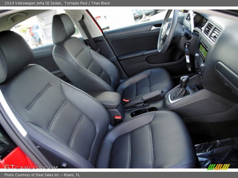 Tornado Red / Titan Black 2014 Volkswagen Jetta SE Sedan