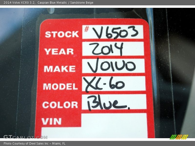 Caspian Blue Metallic / Sandstone Beige 2014 Volvo XC60 3.2