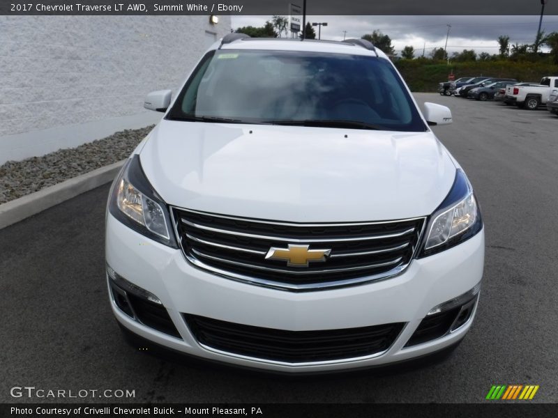Summit White / Ebony 2017 Chevrolet Traverse LT AWD