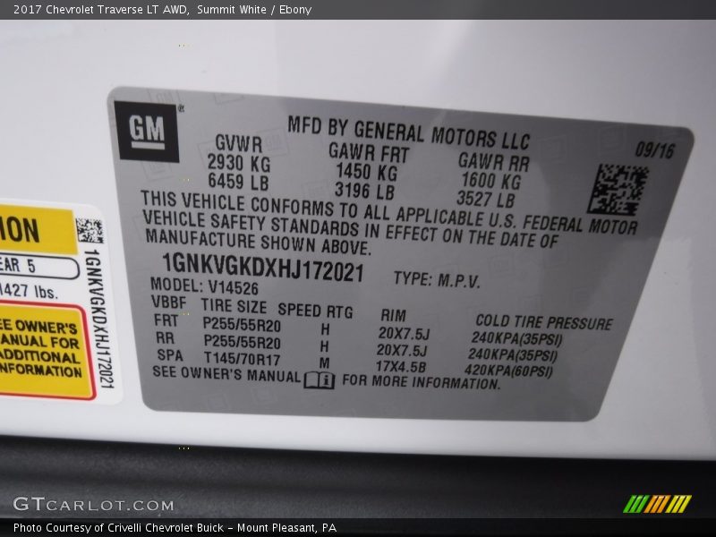 Summit White / Ebony 2017 Chevrolet Traverse LT AWD