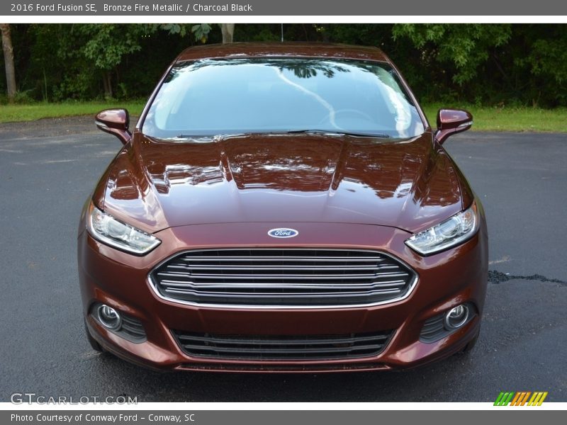 Bronze Fire Metallic / Charcoal Black 2016 Ford Fusion SE
