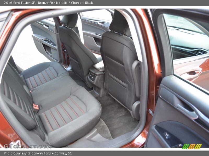Bronze Fire Metallic / Charcoal Black 2016 Ford Fusion SE