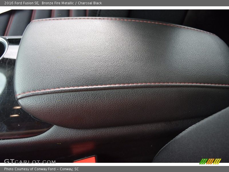 Bronze Fire Metallic / Charcoal Black 2016 Ford Fusion SE